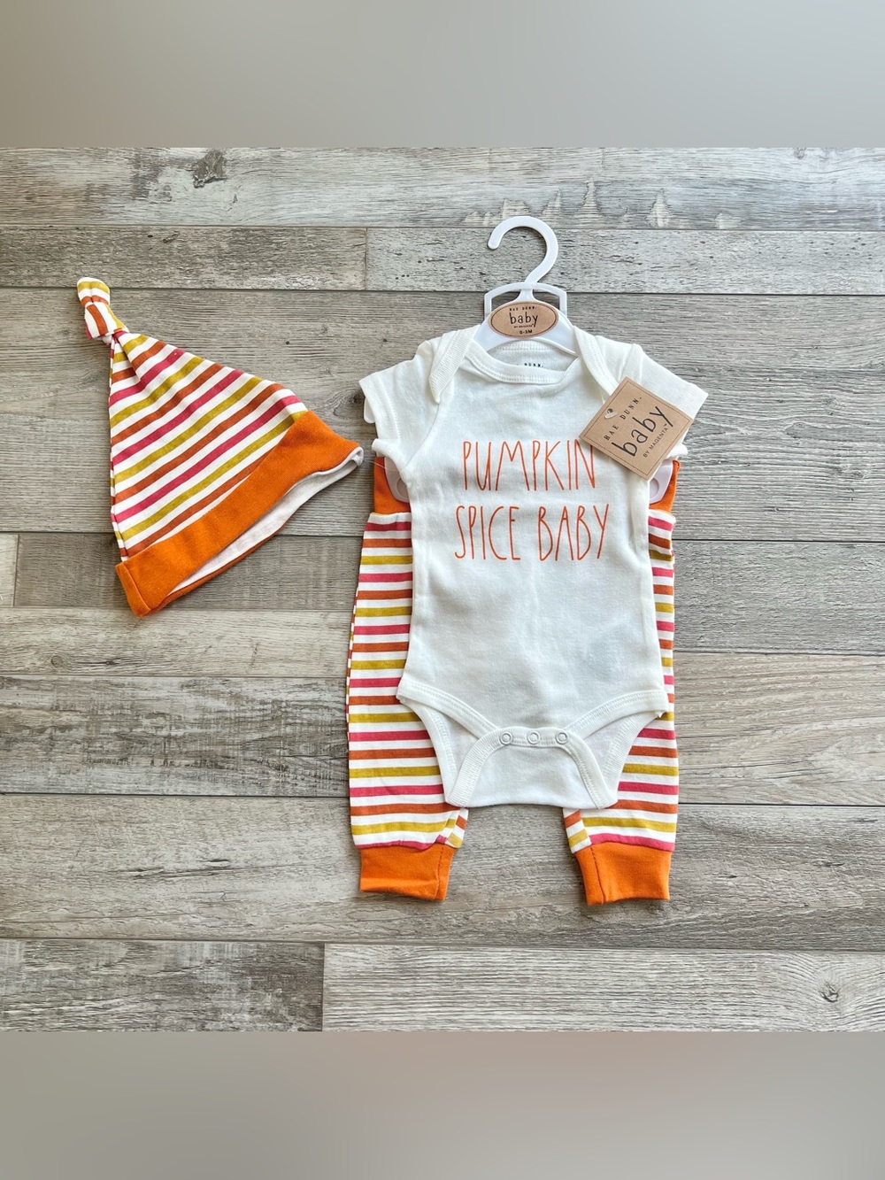 NWT Rae Dunn ‘Pumpkin Spice Baby’ 3 Piece Outfit Size 0/3 Months